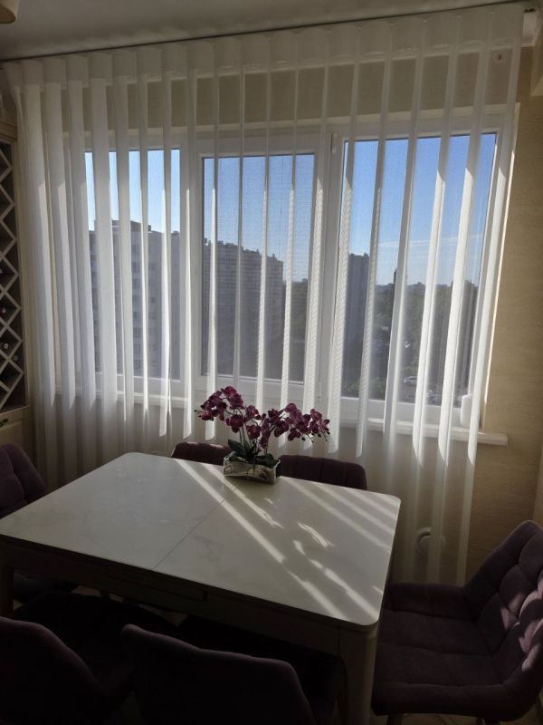 Jaluzele de tip perdea