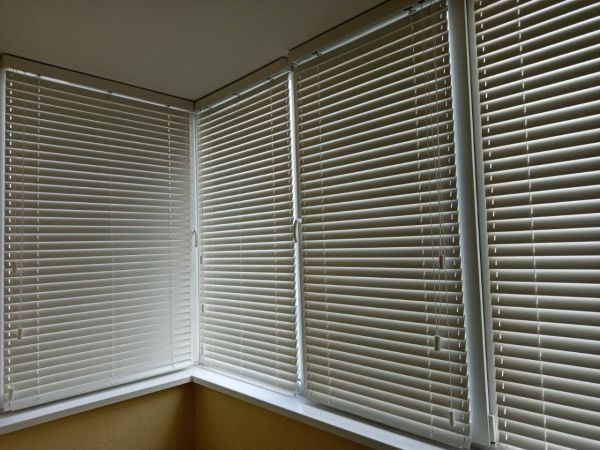 Горизонтальные жалюзи