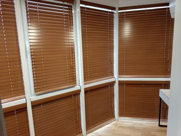 Горизонтальные жалюзи