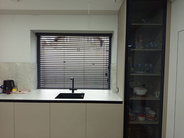 Горизонтальные жалюзи